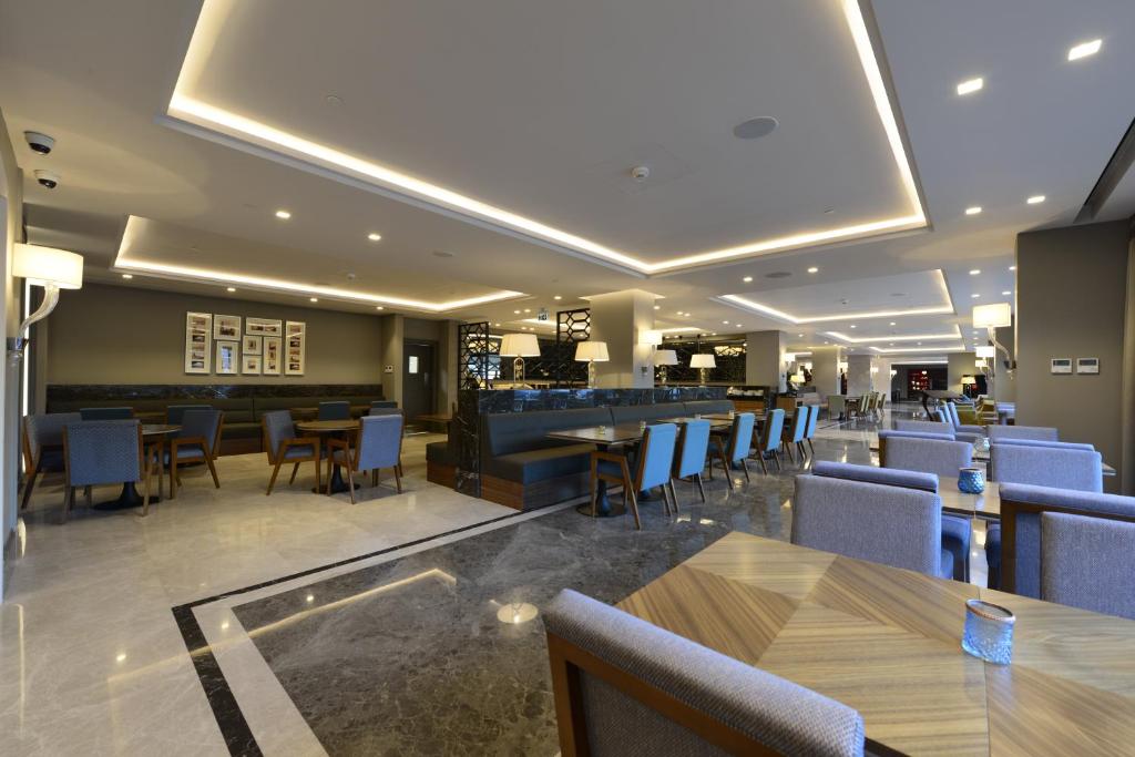 Holiday%20Inn%20Bursa%20-%20City%20Centre%20by%20IHG3.jpg