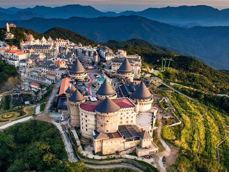 صن وورلد با نا هيلز  Sun World Ba Na Hills