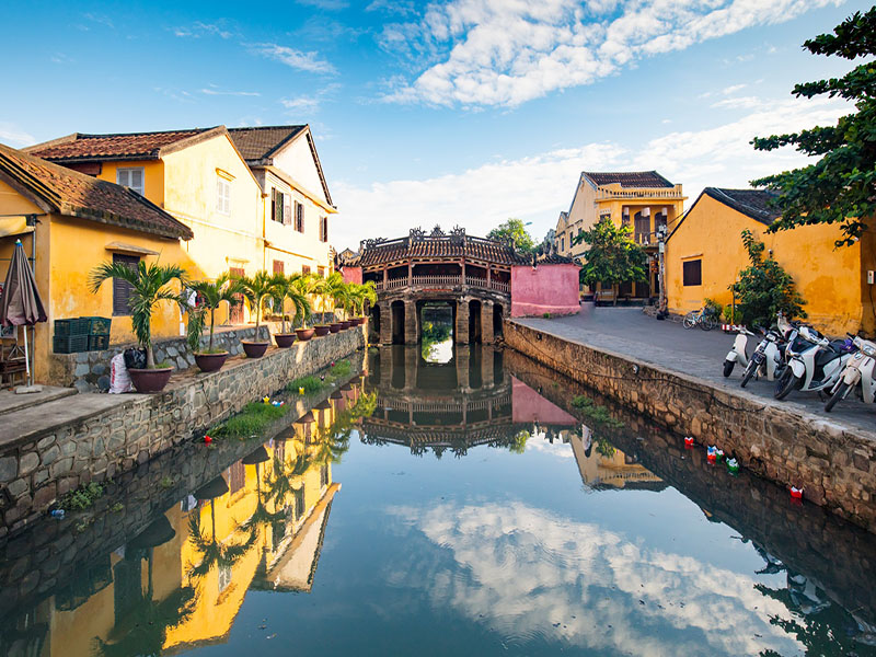 جسر اليابان المغطى japanese Covered Bridge