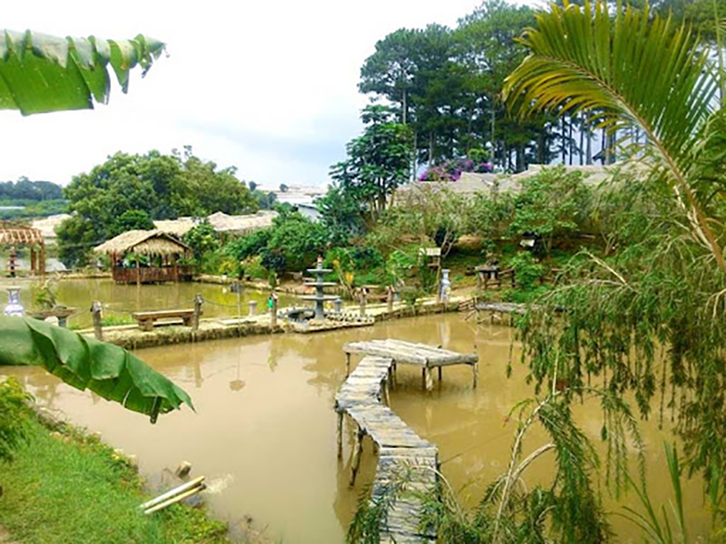 بحيرة الوحش في دالات Monster Lake Da Lat‬‬