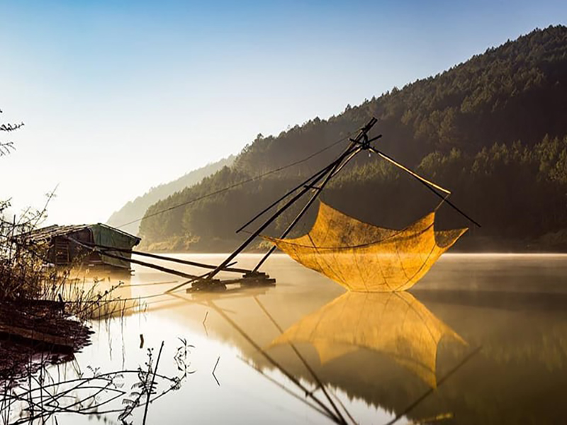 بحيرة توين لام ‪‪Tuyen Lam Lake‬‬