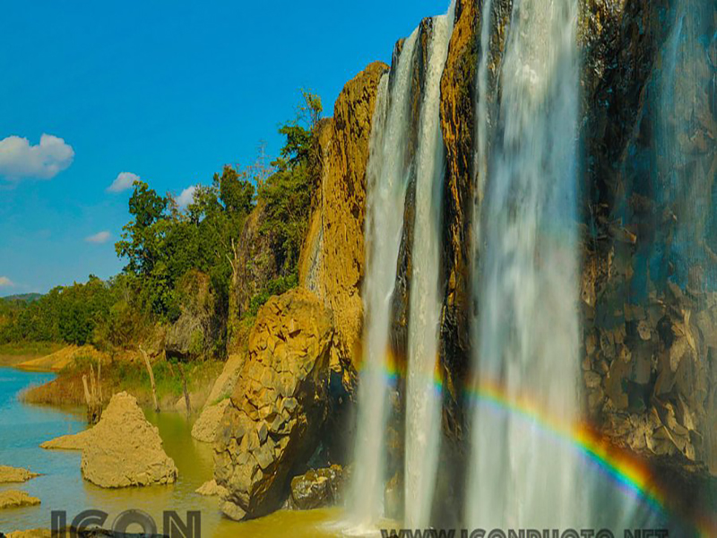 شلال باو باي ‪‪Bao Dai Waterfall 5