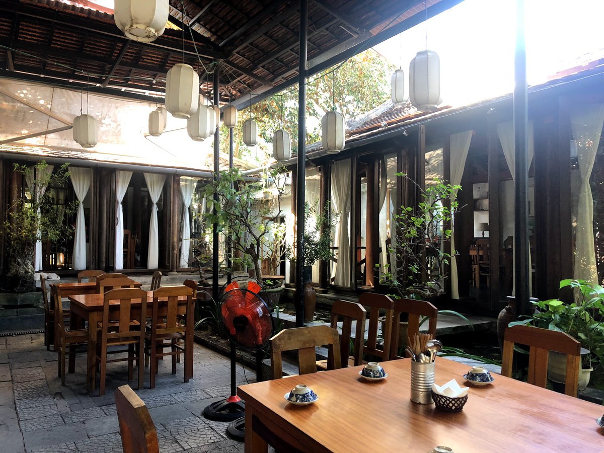 مطعم أوريفي للطعام المحلي Orivy Restaurant