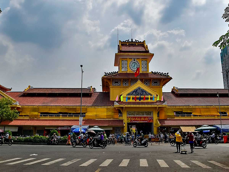 سوق بنه تاي Binh Tay Market