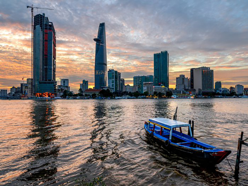 نهر سايغون  Saigon River