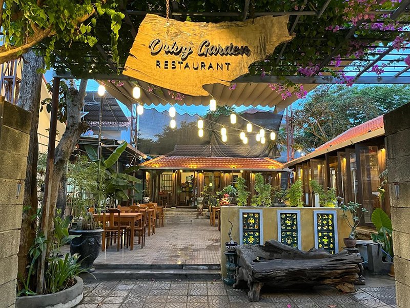 Orivy%20Restaurant%20Hoi%20an.jpg