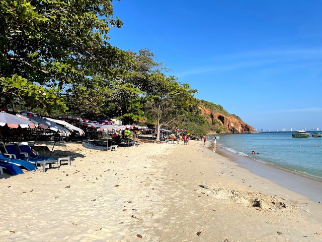 ko-lan-island-pattaya3.jpg